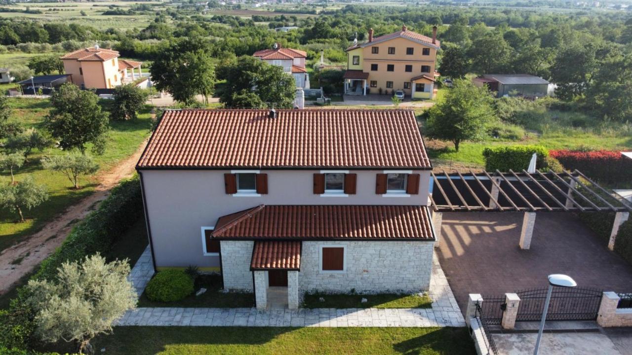 Apartment Robi Umag Buitenkant foto